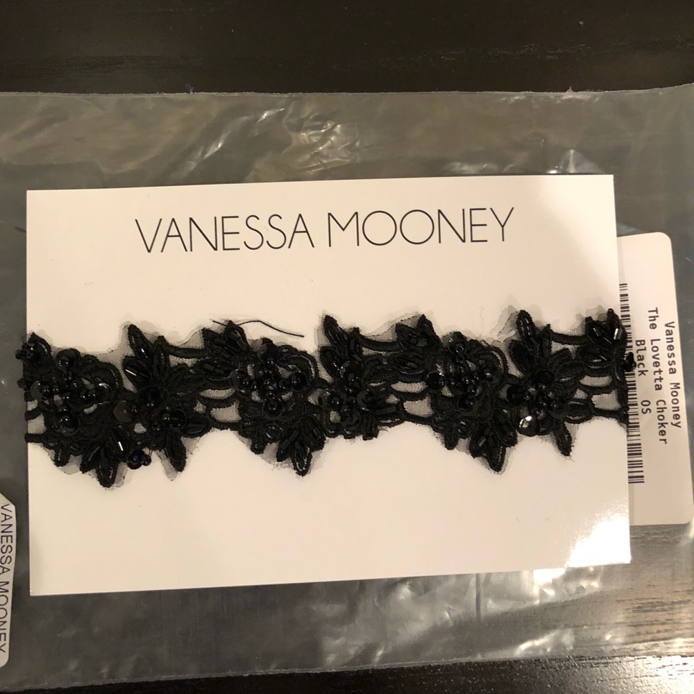 Vanessa Mooney Lavetta Choker